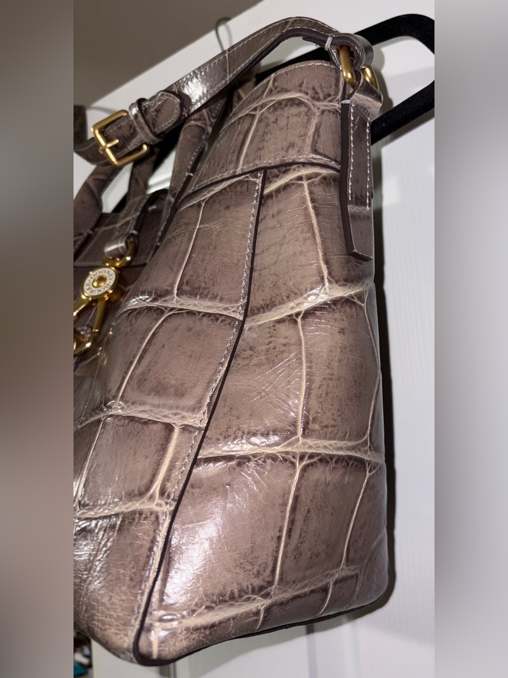 Dooney & Bourke Large Amelie gray crocodile-embossed Tote & Crossbody GUC - Picture 4 of 13